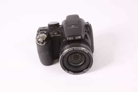 Fujifilm FinePix S3200 Digital Camera, Black (Camera Only) {14 M/P} at KEH  Camera