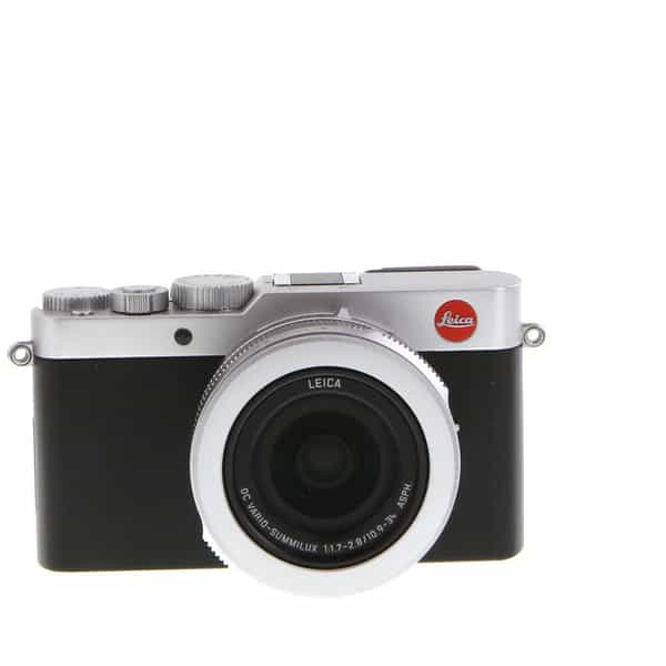 COMPACT CAMERA, Leica D-Lux 7, with accessories. Photo, Cameras