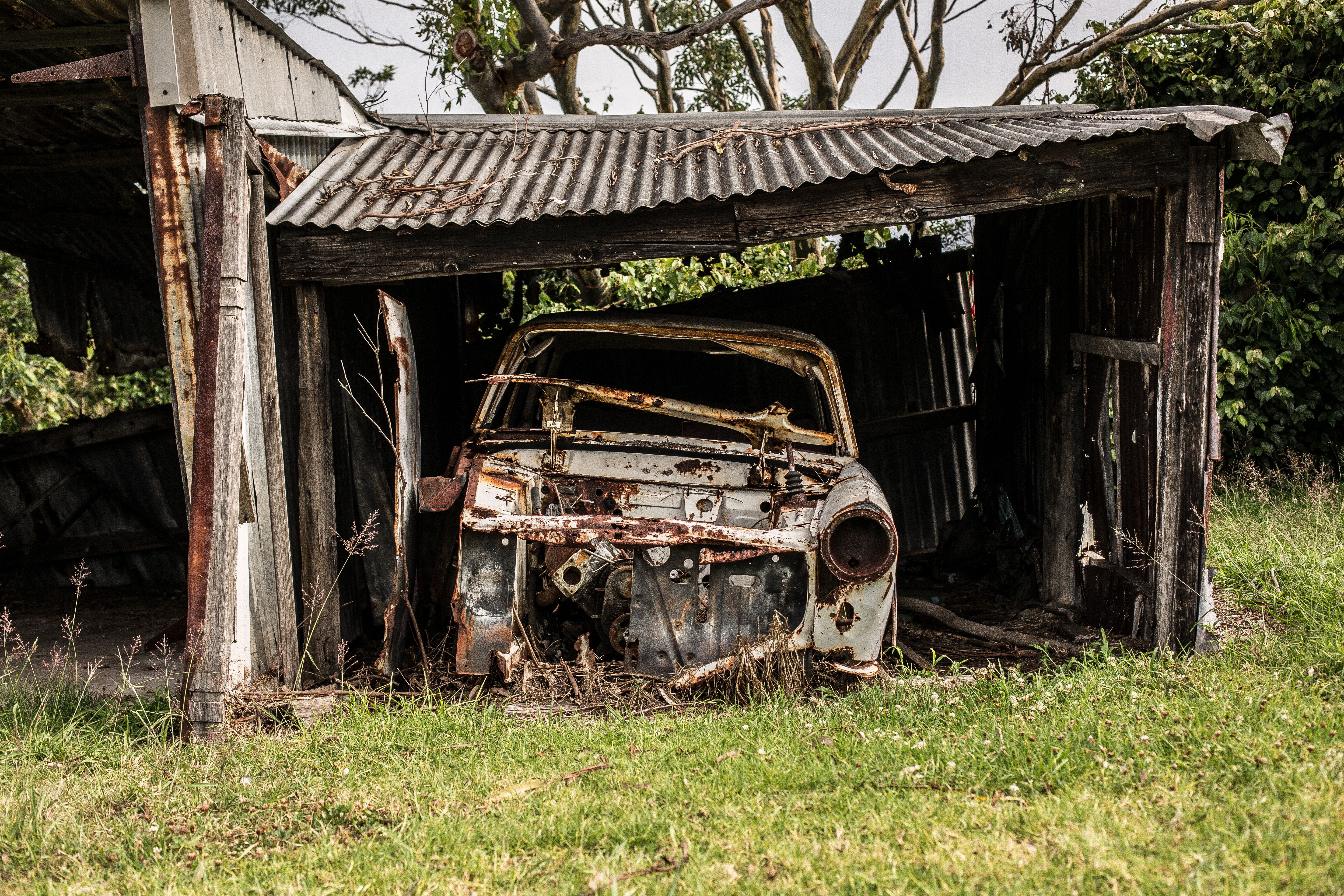 christopher-windus-ys_PVhkEC6c-unsplash - Expert Advice Why Selling Your Gear to KEH Camera is the Better Choice