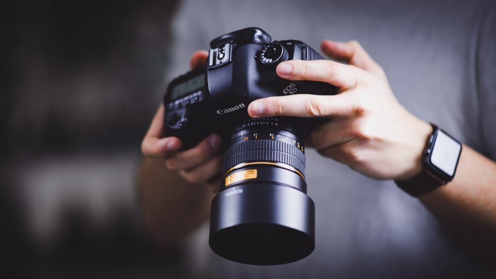 The SLR Still Rules Them All: Our Best-Selling Cameras Of The Decade (2010-2019) - Expert Advice The SLR Still Rules Them All: Our Best-Selling Cameras Of The Decade (2010-2019)