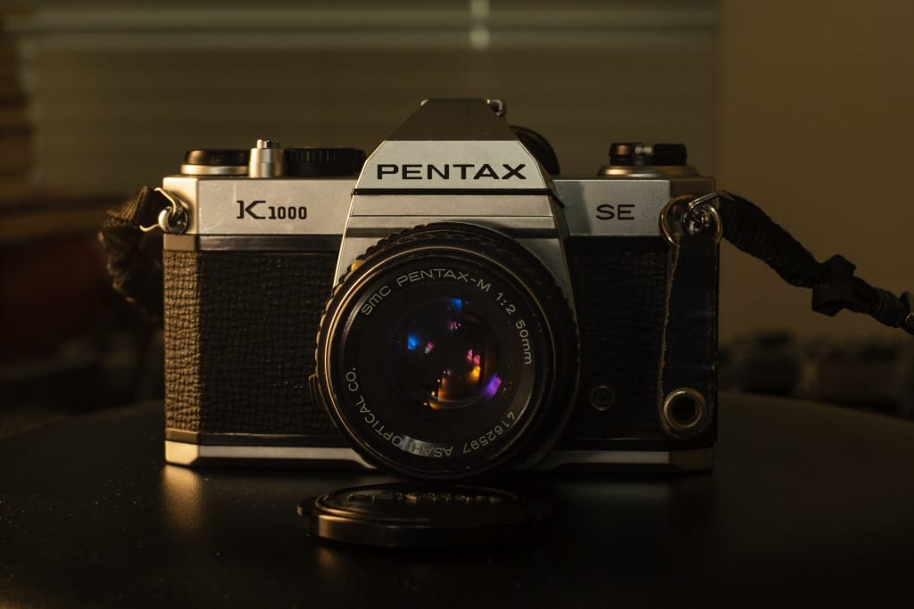 Best Film Cameras For Beginners In Every Format - Expert Advice Best Film Cameras For Beginners In Every Format