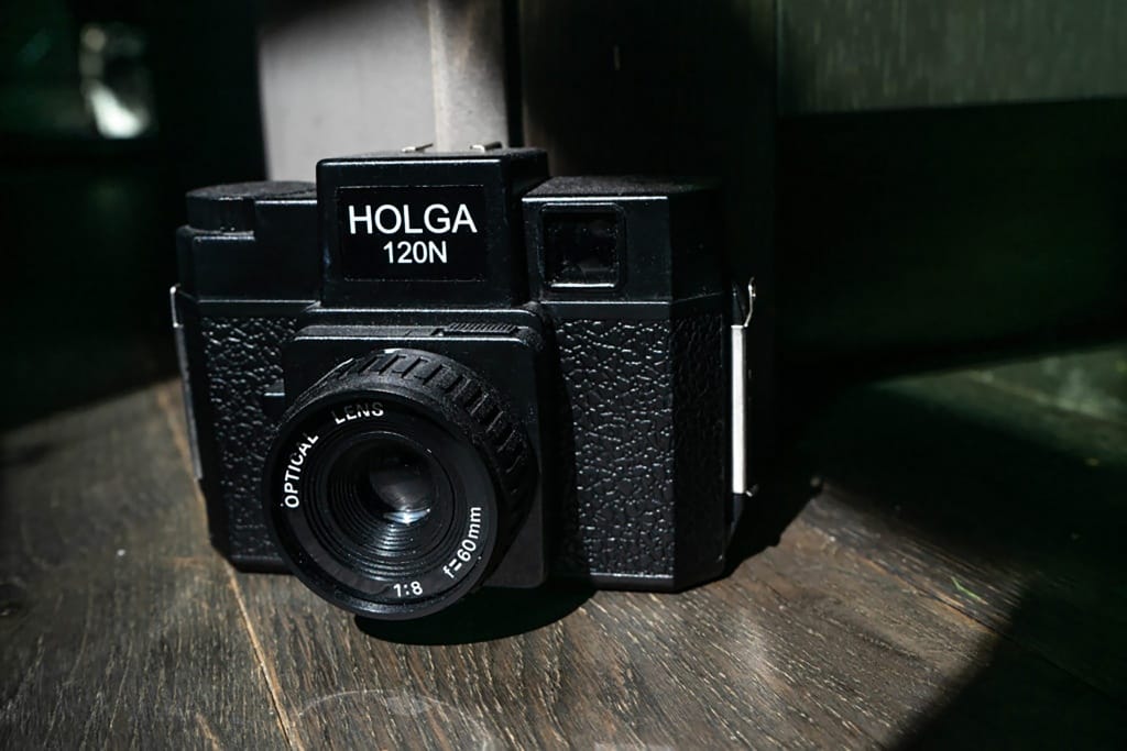 Best Film Cameras For Beginners In Every Format - Expert Advice Best Film Cameras For Beginners In Every Format