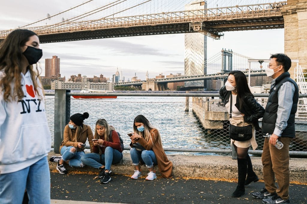 Review: Fujifilm X100V, A Luxury Compact Fixed-Lens Camera