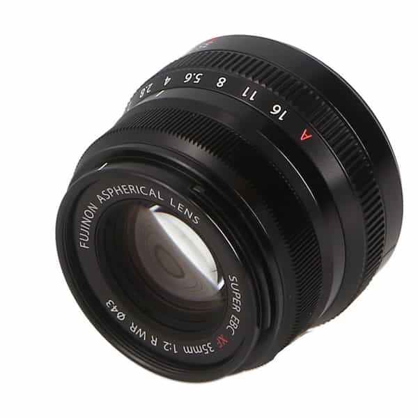 Fujifilm XF 35mm f/2 R WR