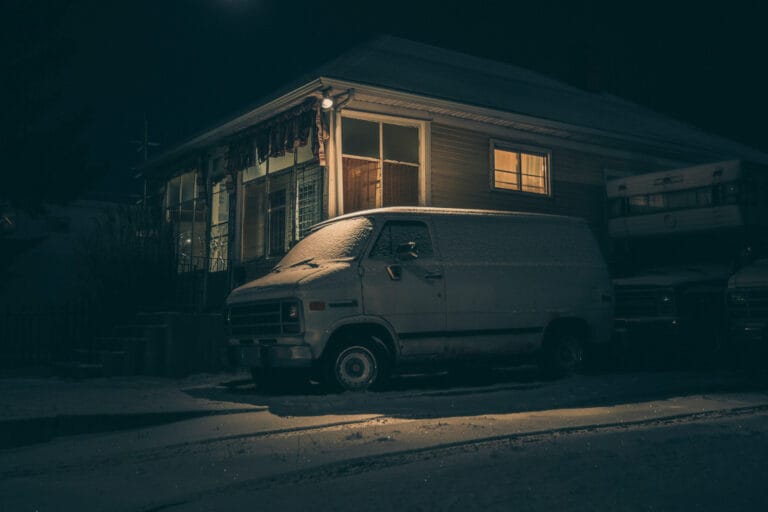 8 Low-Light Photography Tips That Have Nothing to Do With Your Camera