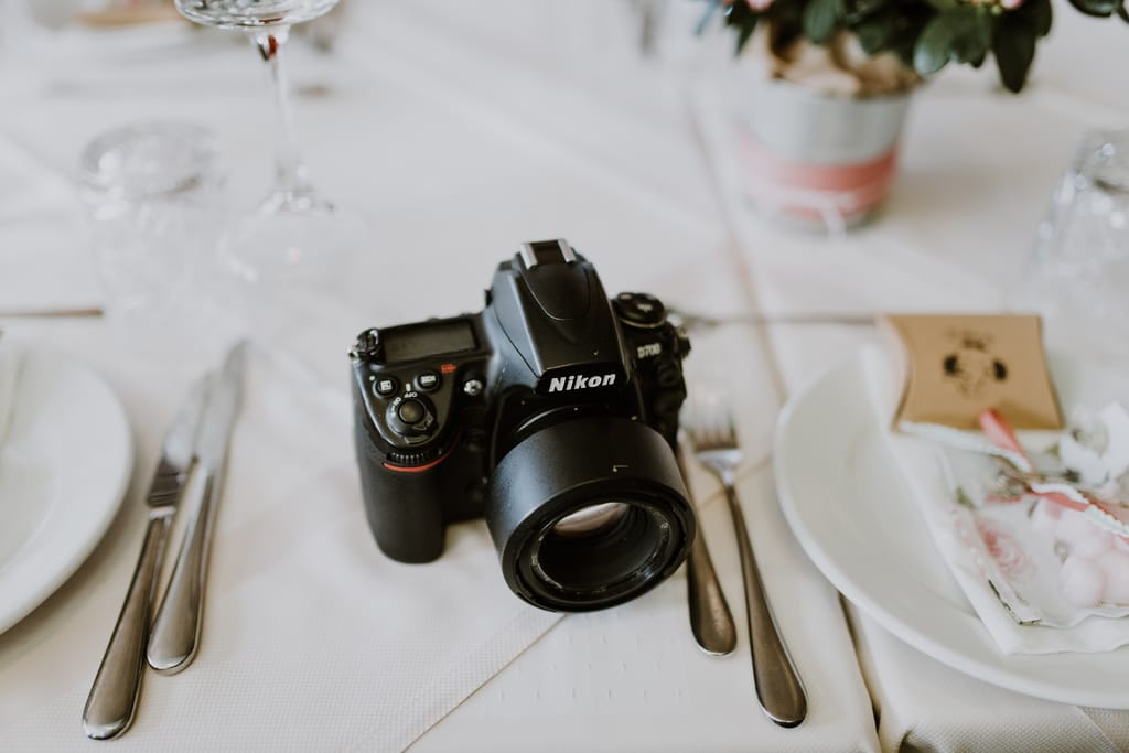 5 Older Digital Cameras That Are Still Awesome And Cheaper Than Ever