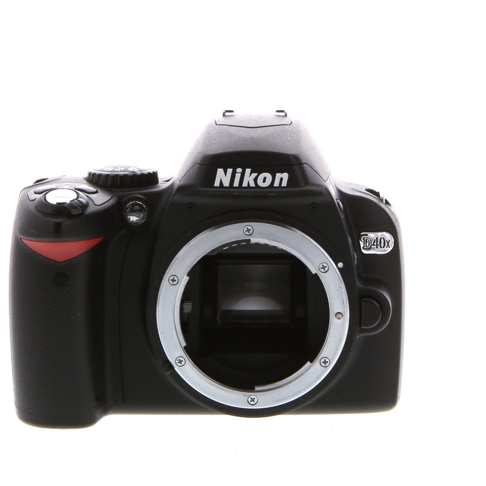 Nikon D5000 DSLR Camera Body {12.3MP} at KEH Camera
