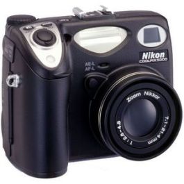 Nikon Coolpix 5000 Digital Camera, Black {5MP} at KEH Camera